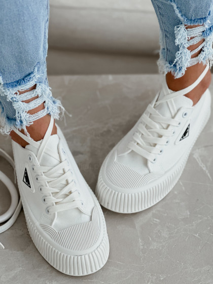 Trampki PANCOLE white