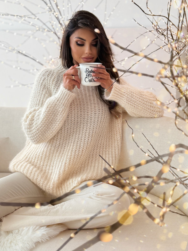 Sweter z cekinami GAIL creamy