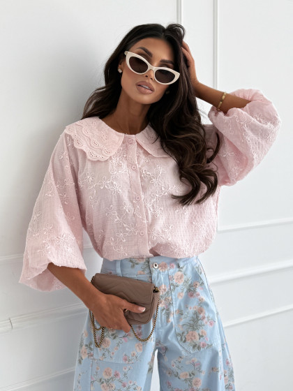 Koszula z kołnierzykiem...